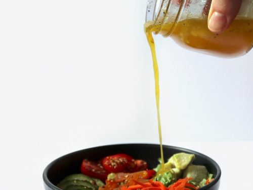 http://cookingbylaptop.com/wp-content/uploads/2019/06/Easy-Apple-cider-vinegar-salad-dressing-500x375.jpeg