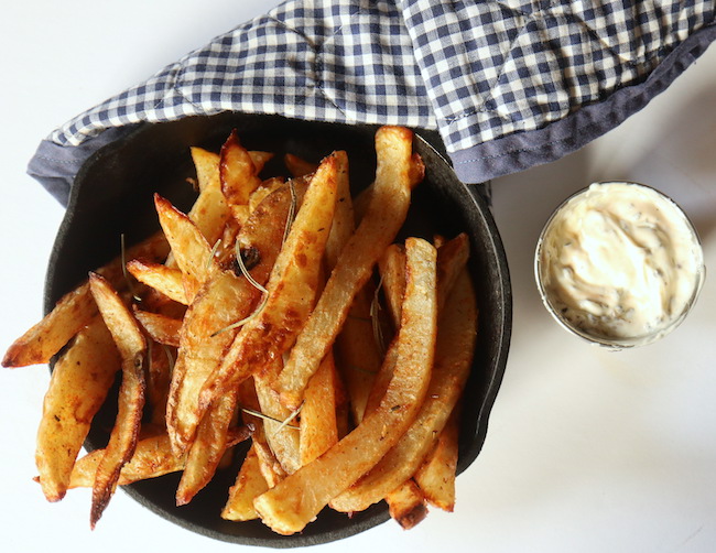 https://cookingbylaptop.com/wp-content/uploads/2019/09/Air-Fried-French-Fries.jpg